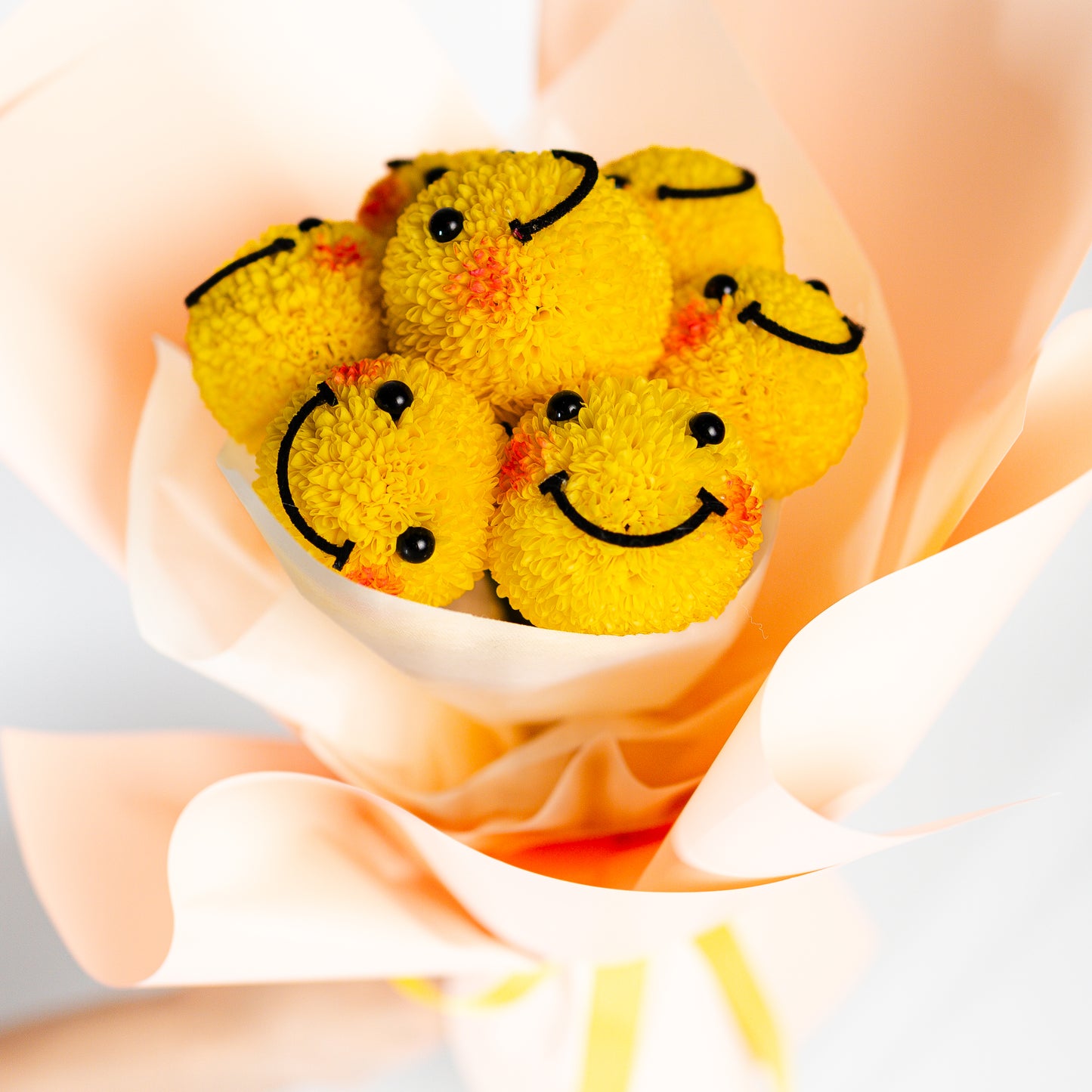 Smiley Bouquet - 7 Stems